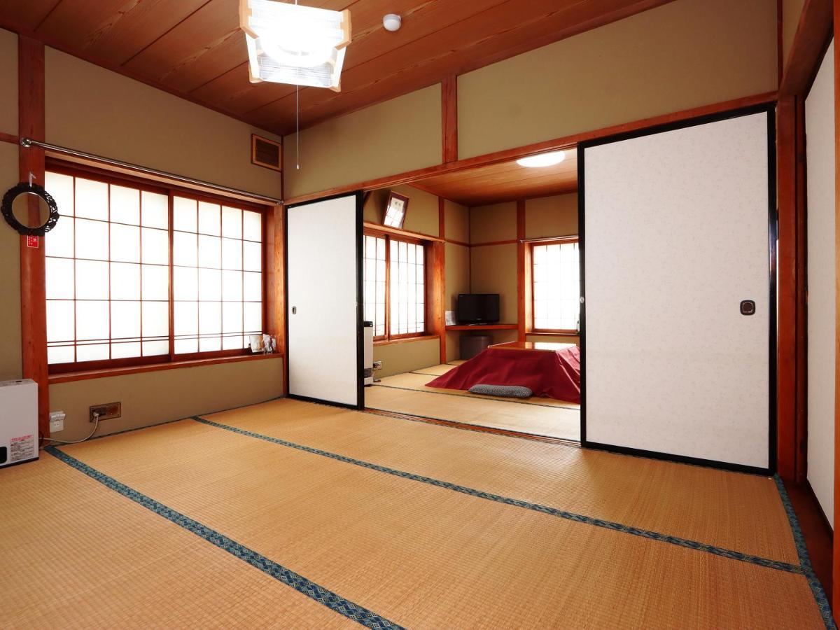 Hotel Minshuku Kojima Nozawaonsen Zewnętrze zdjęcie