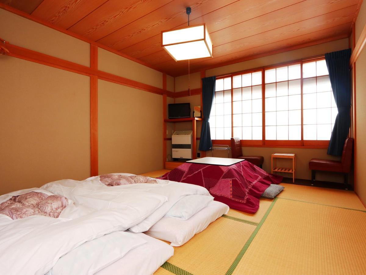 Hotel Minshuku Kojima Nozawaonsen Zewnętrze zdjęcie